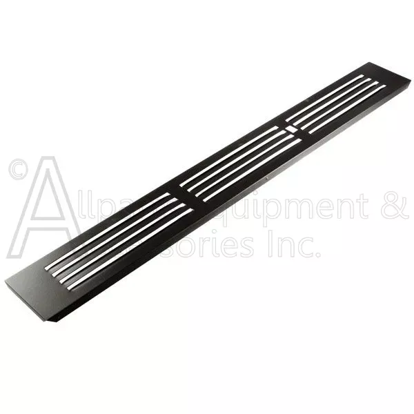 J3948 PANEL, CLOUSURE, BTM. LOUVERED